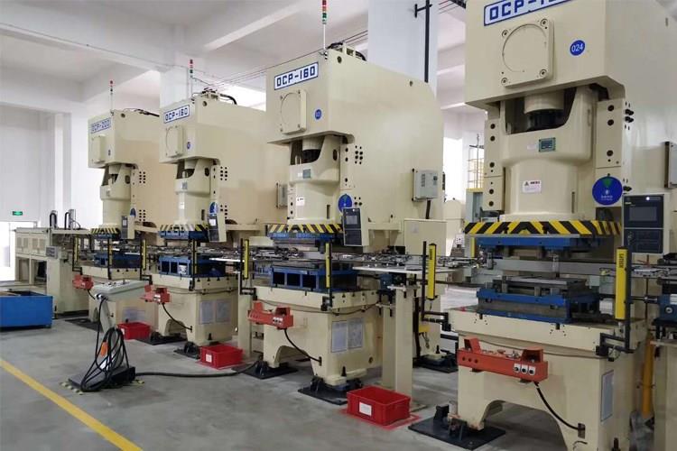 避免沖床傷害事故的安全防護技術 避免沖床傷害事故的安全防護技術